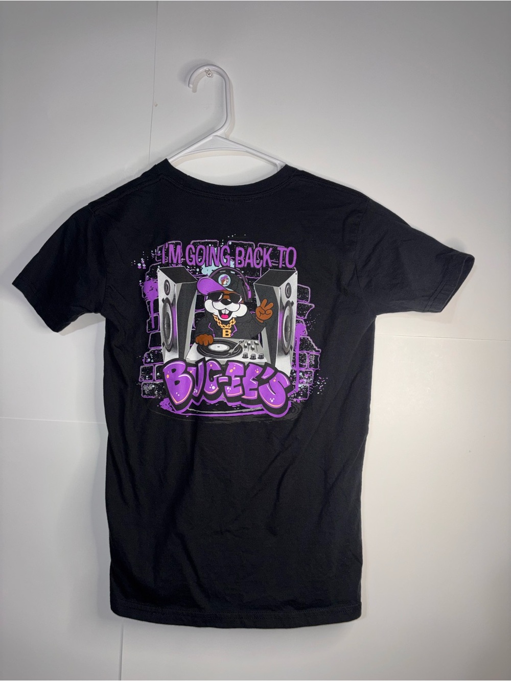 Buc-ee’s tee - Picture 5 of 7